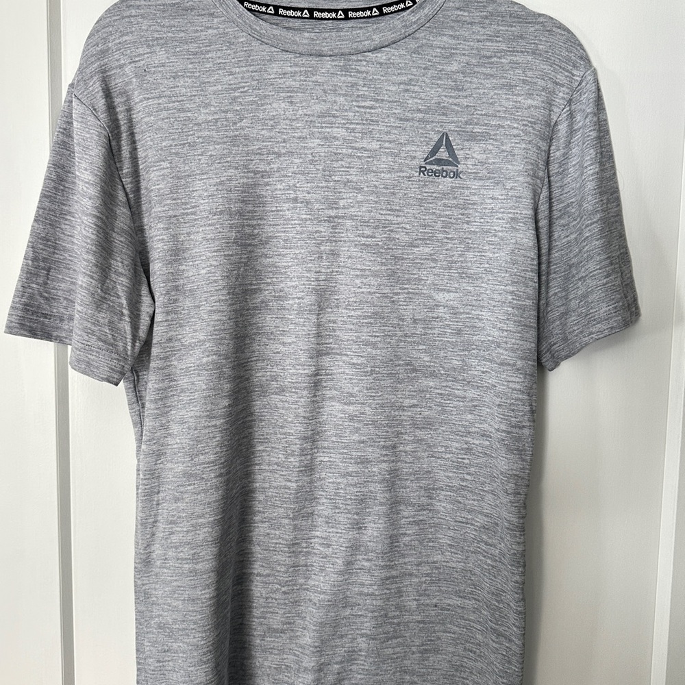 Reebok Men's Heather Gray Short Sleeve Tee